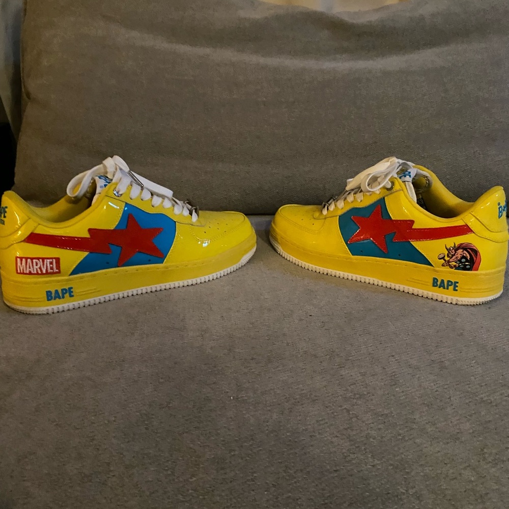 Blue , white, and red bape stars thor edition with Thor logo on the side.